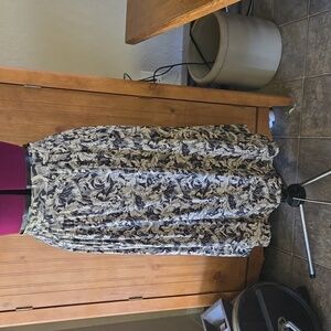 002 JONES WEAR MIDI SKIRT